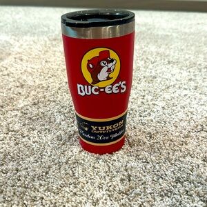 Buc-ees tumbler